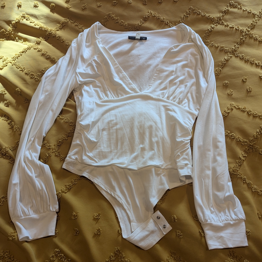Elegant White Long Sleeve Bodysuit